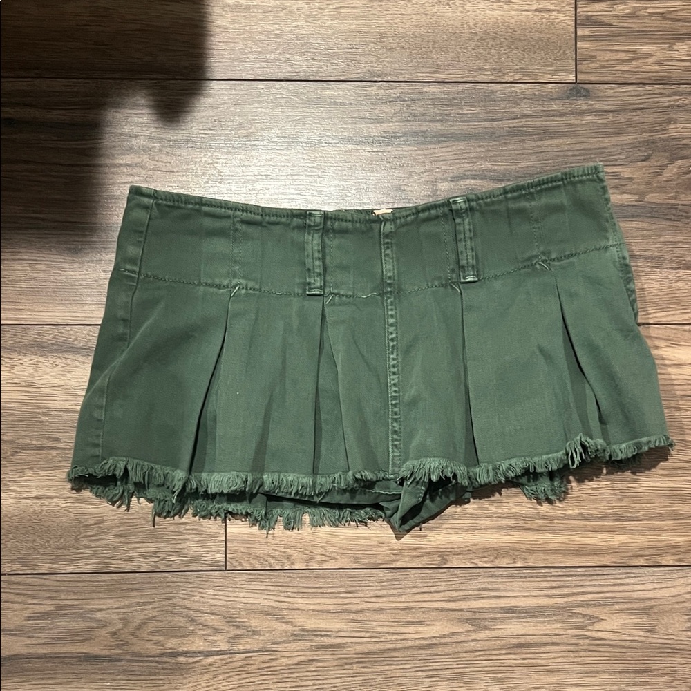 Green Pleated Mini Skirt
